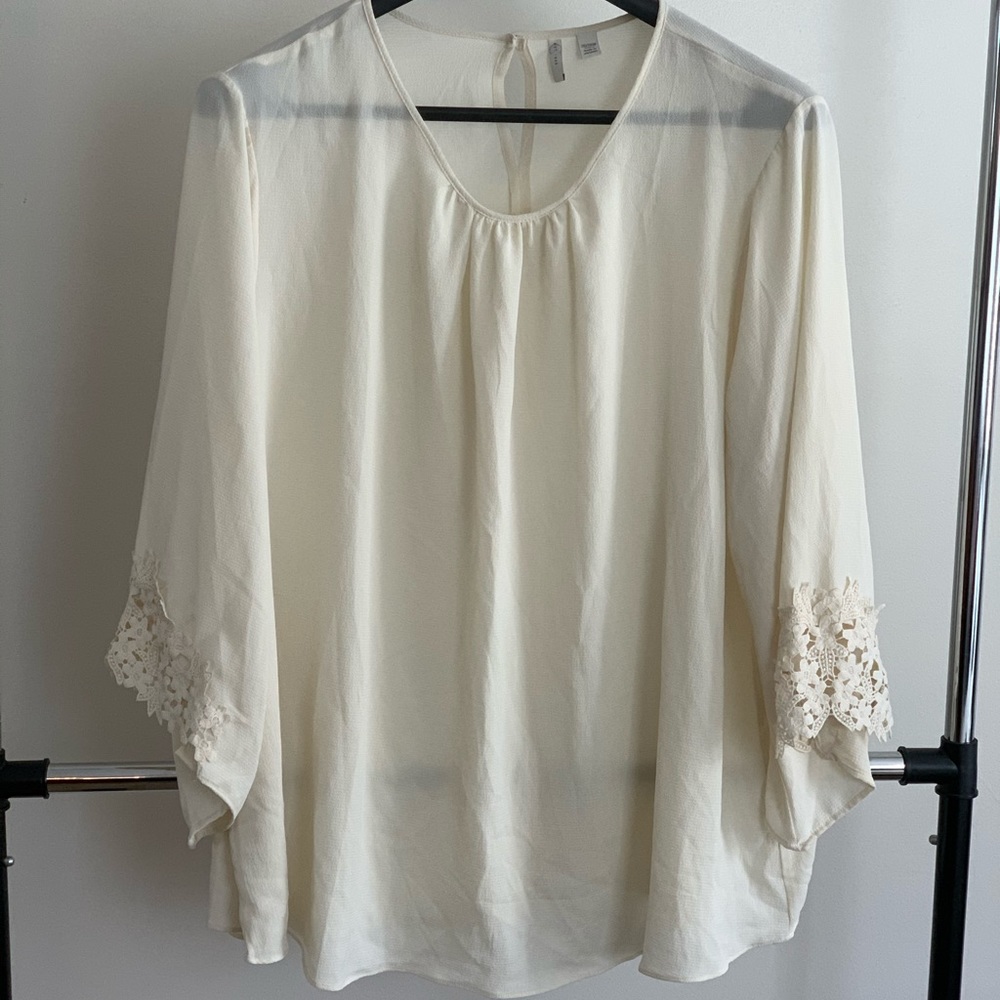 Women’s Cream Blouse